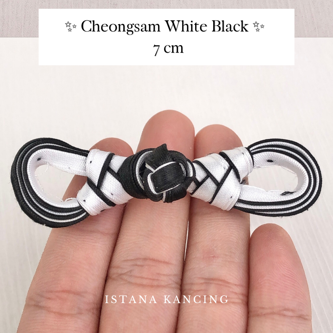 Cheongsam Frog Button Gold