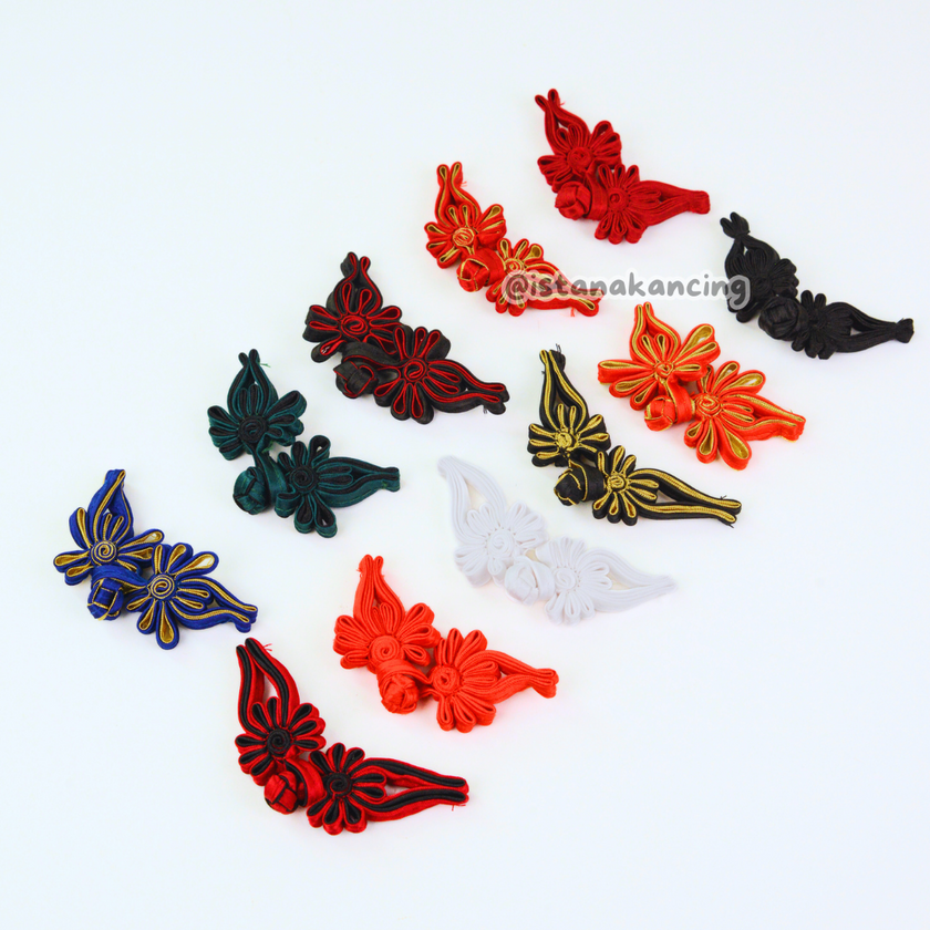 Huang Cheongsam Frog Button