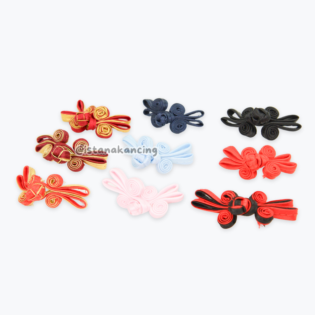 Lin Cheongsam Frog Button