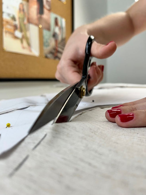 Fabric Scissors Dull Quickly? Avoid These Habits