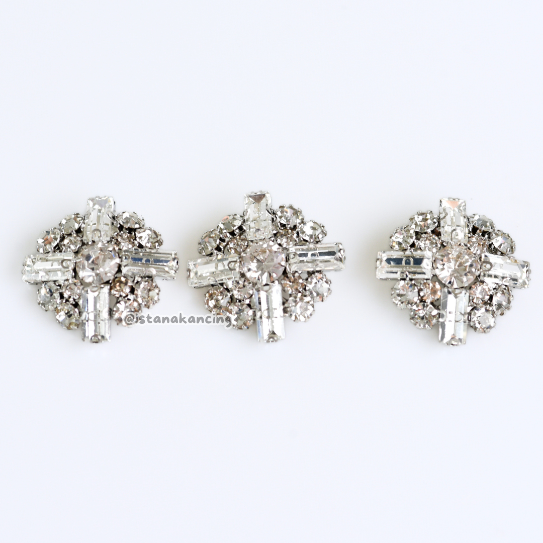 Stella Rhinestone Button