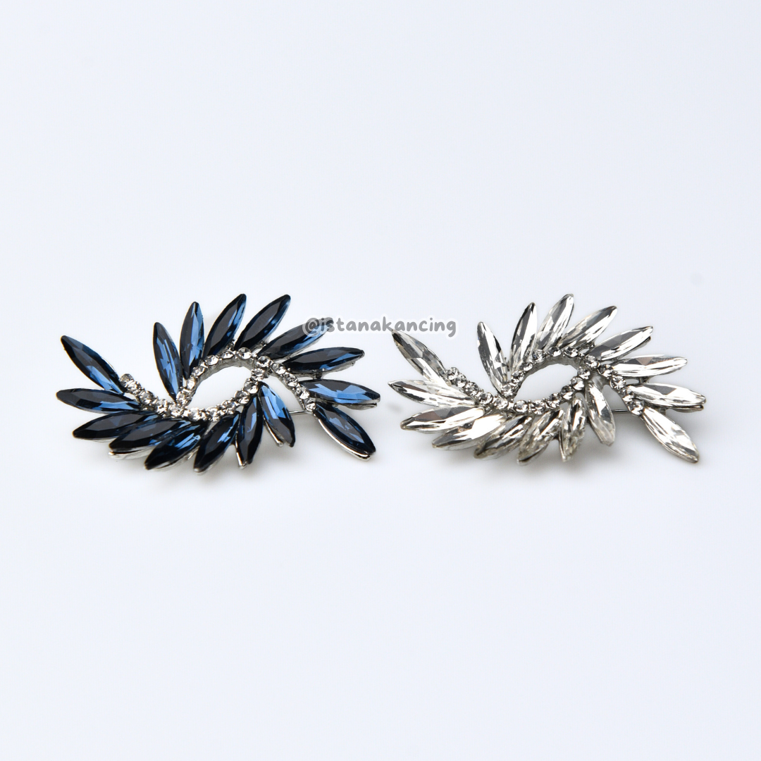 Naia Brooch