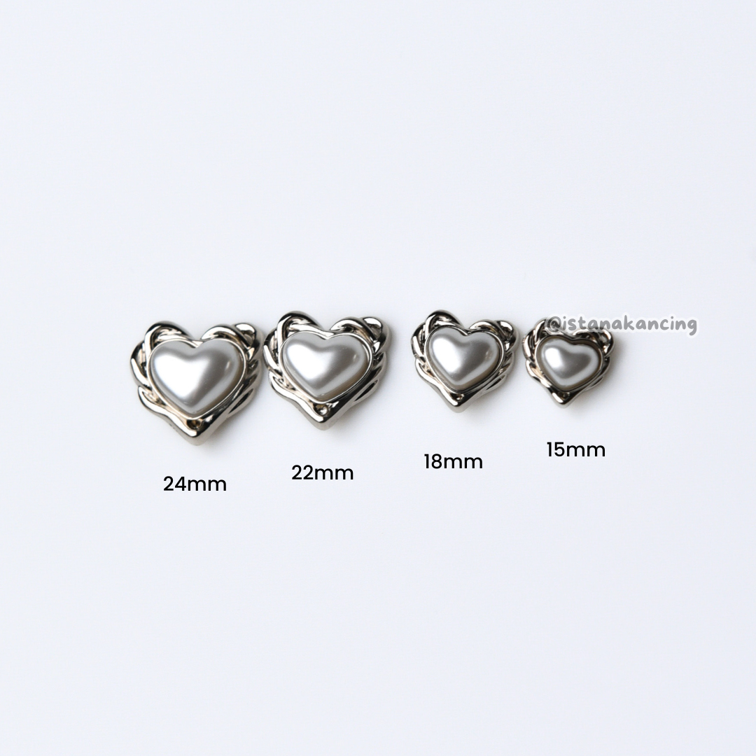 Lyla Heart Button