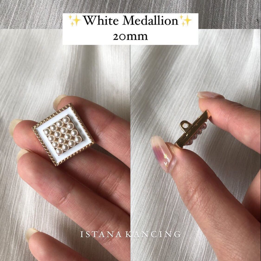 Square Medallion Pearl