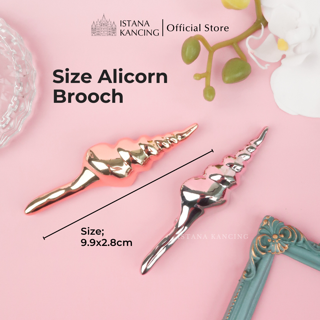 Alicorn Brooch