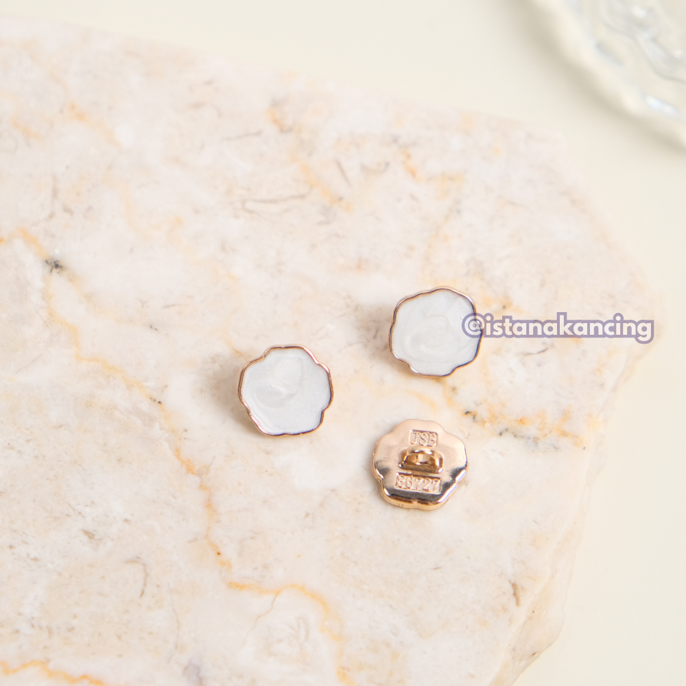 Ava Marble Button