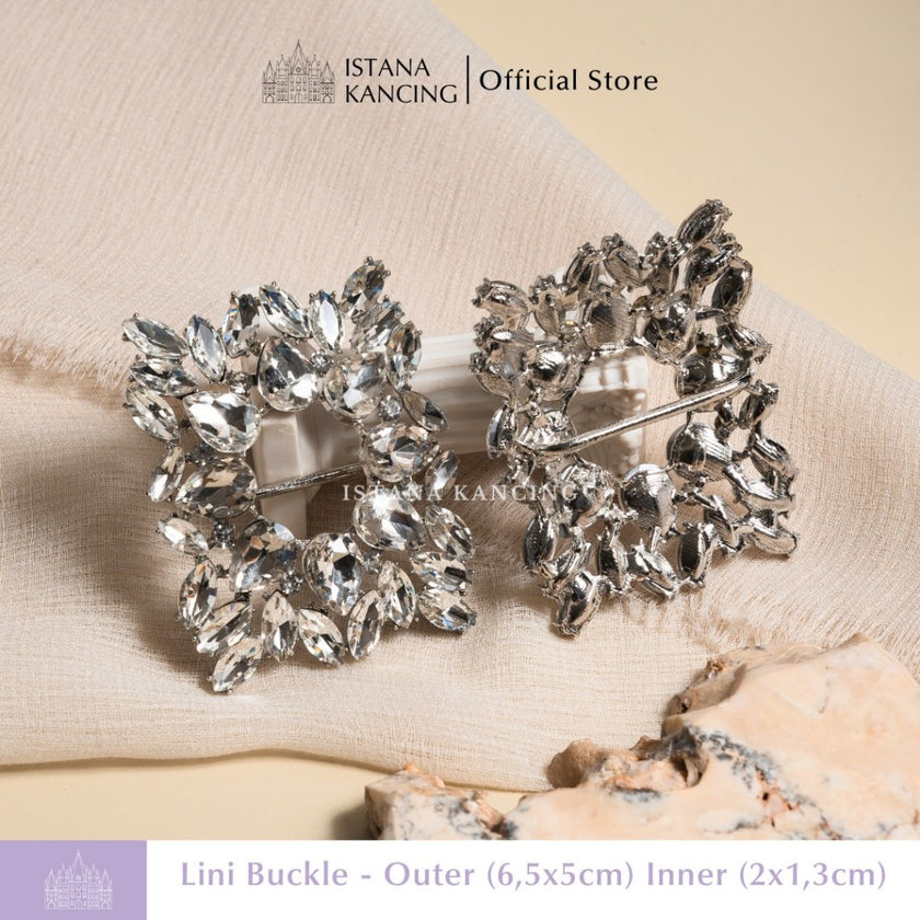 Lini Rhinestone Buckle