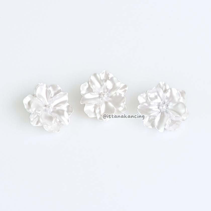 Camelia Kancing Bunga 25mm