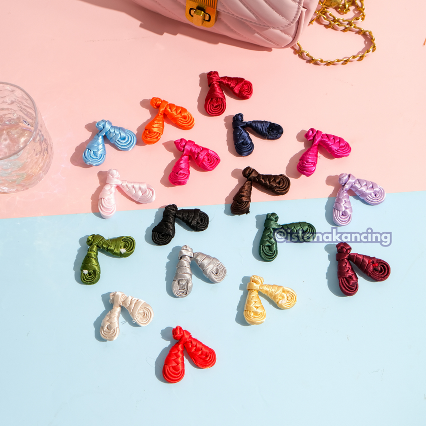 Cheongsam Satin Frog Button