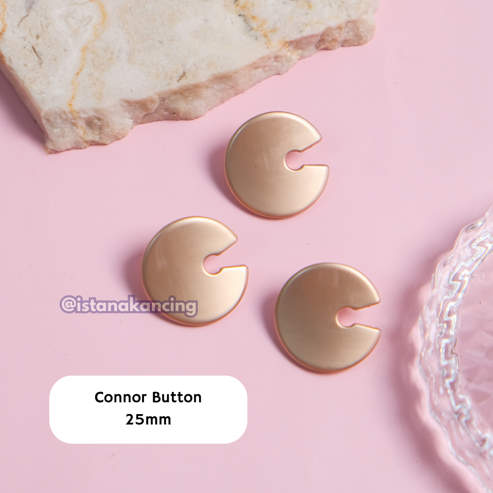 Connor Button 25cmm
