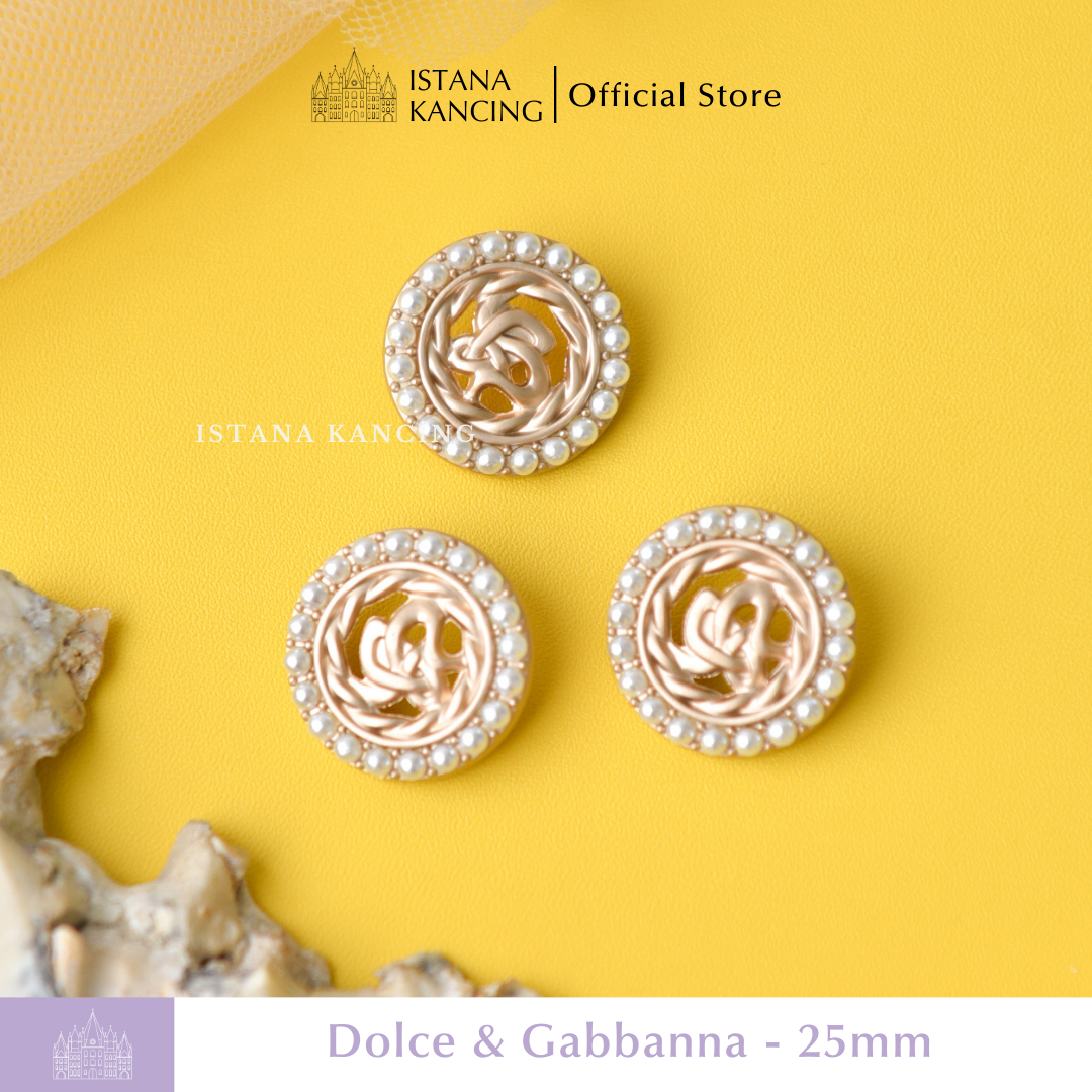 Dolce Pearl Button