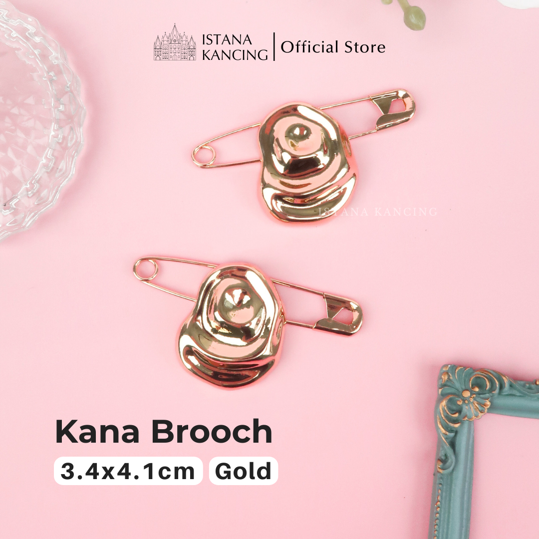 Kana Brooch