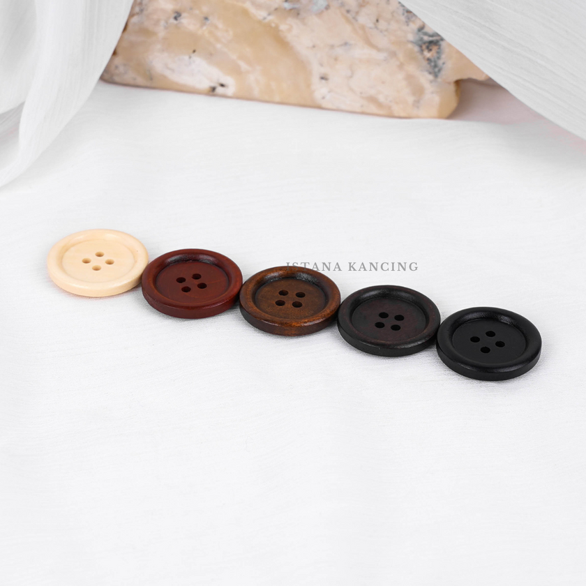 Kancing Hanni 4 Lubang