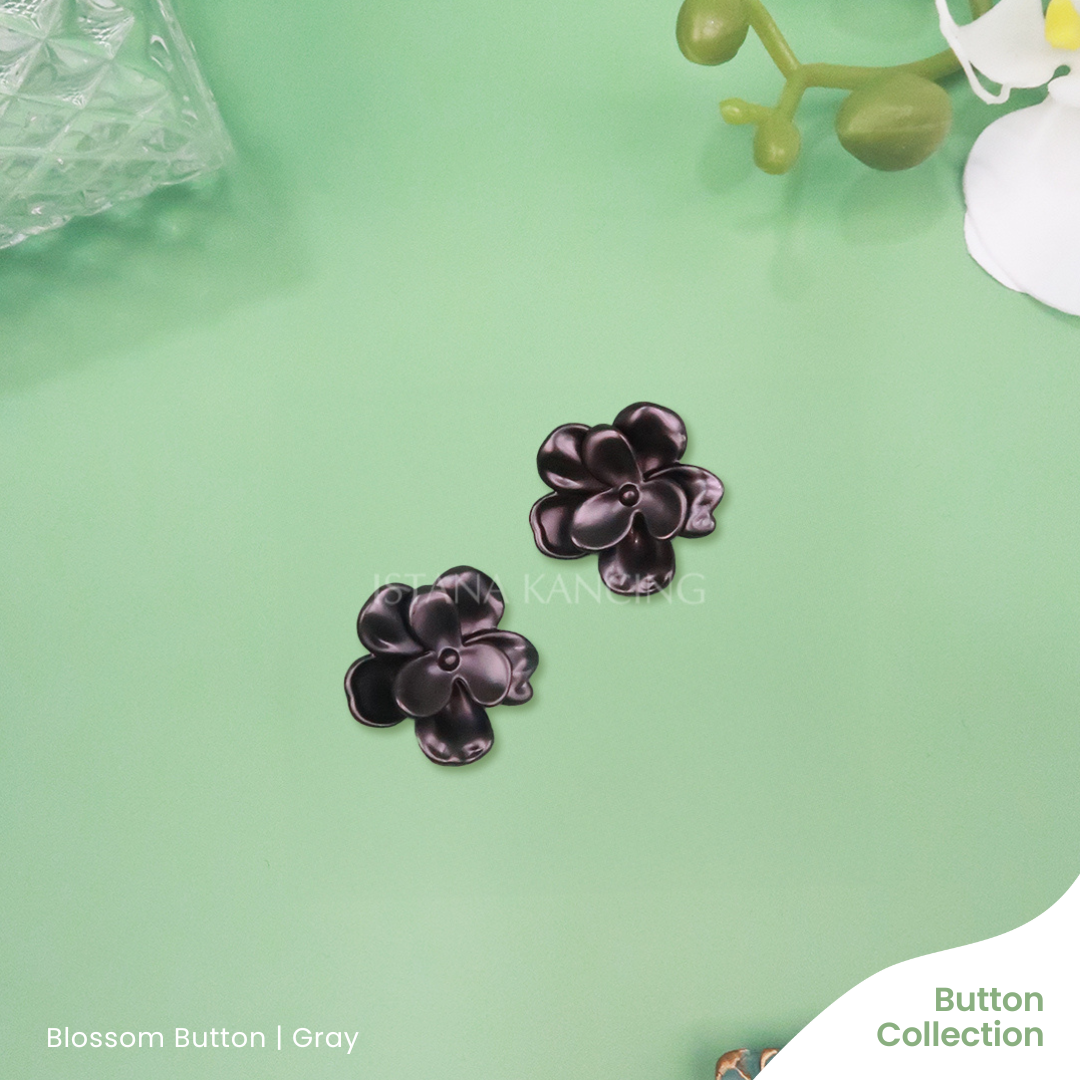 Blossom Button