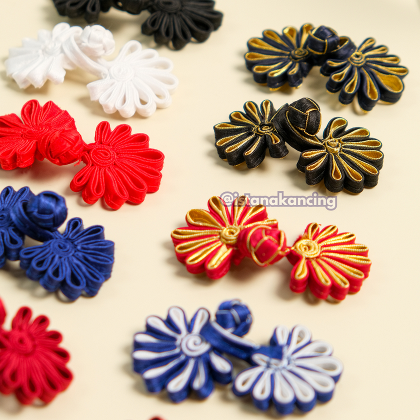 Jia Cheongsam Frog Button