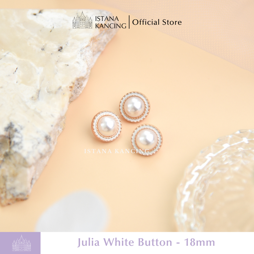 Julia Pearl Button