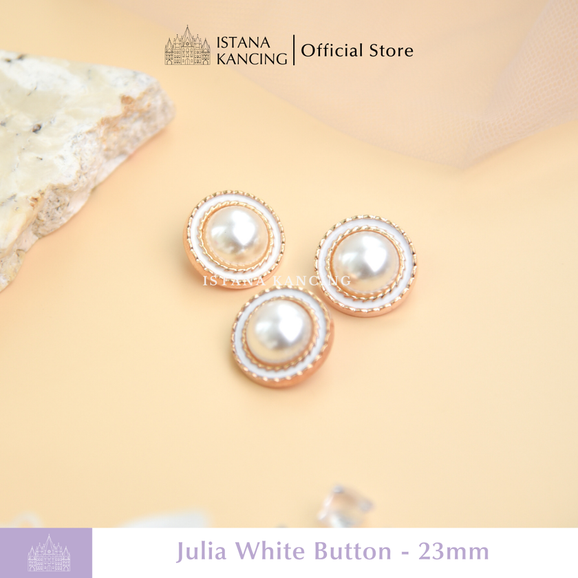 Julia Pearl Button