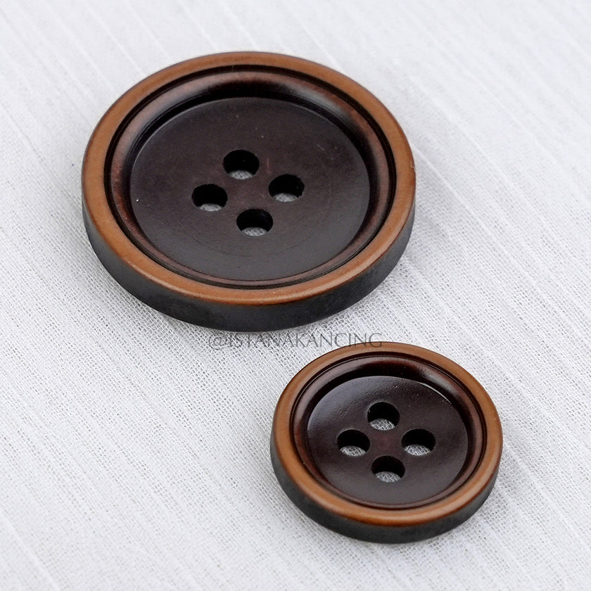 Leonard Button 4 Lubang