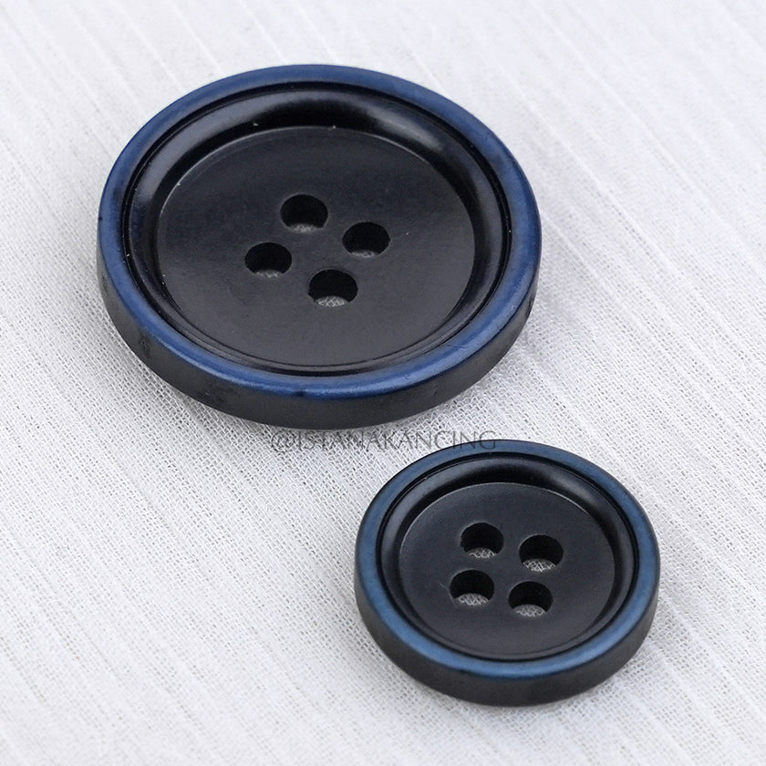 Leonard Button 4 Holes