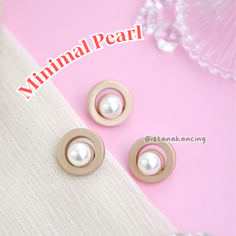 Minimal Pearl Button