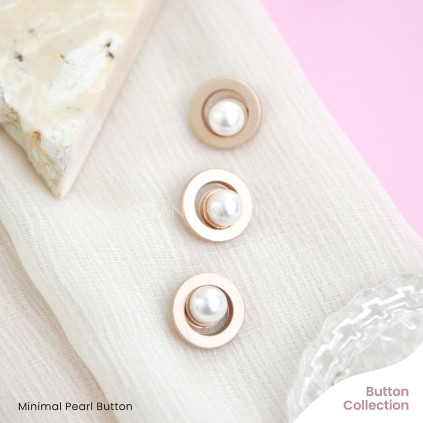 Minimal Pearl Button