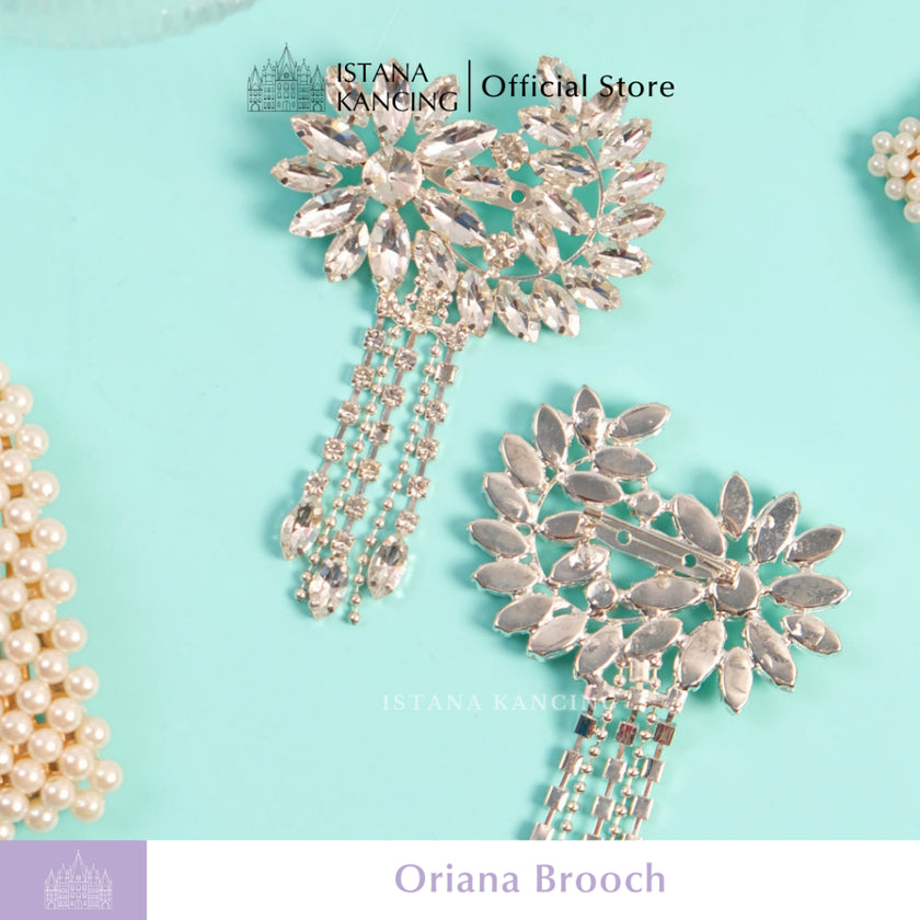 Oriana Pin Brooch