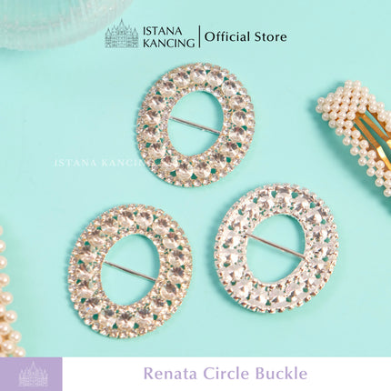 Renata Buckle