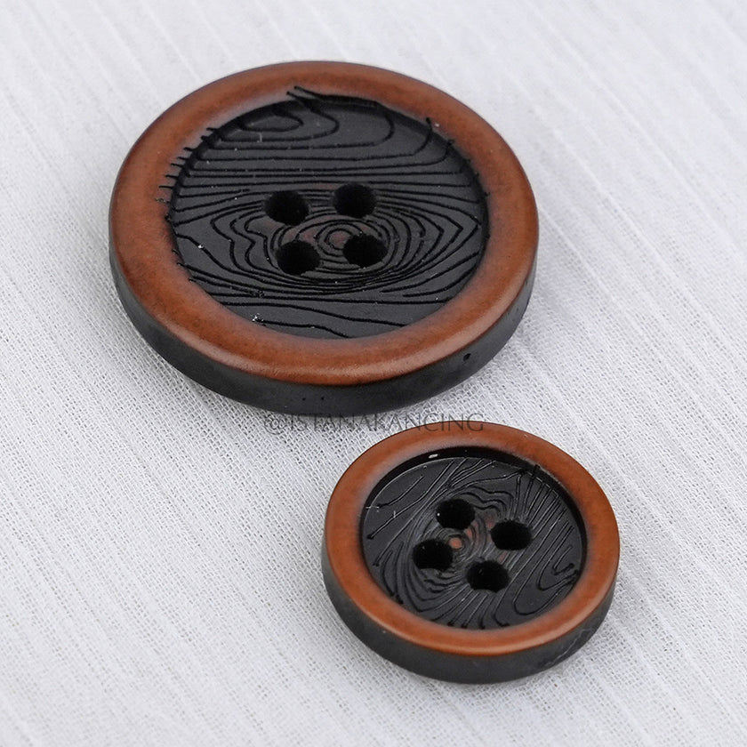 Seth Button 4 Lubang