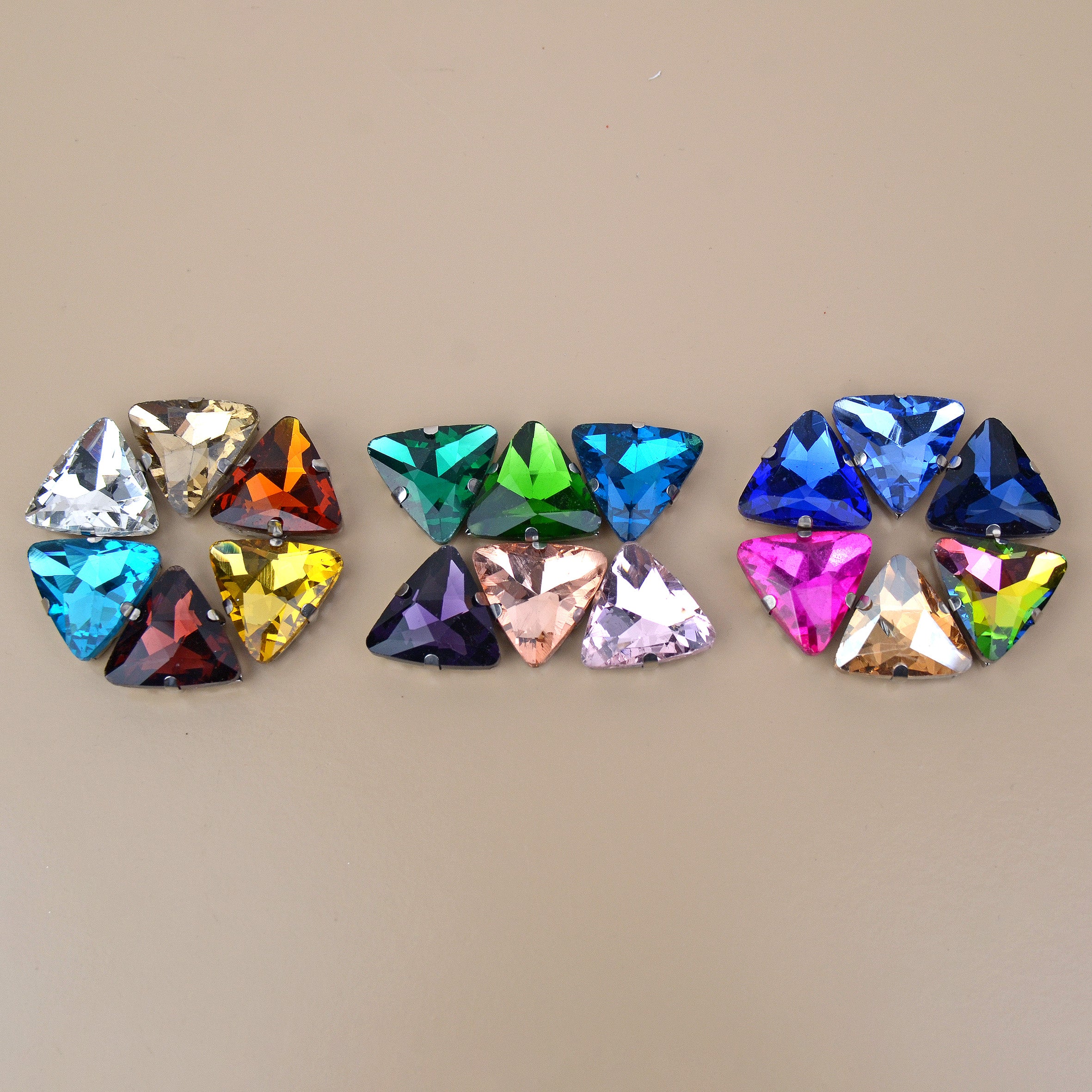 Triangle Rhinestone 18mm
