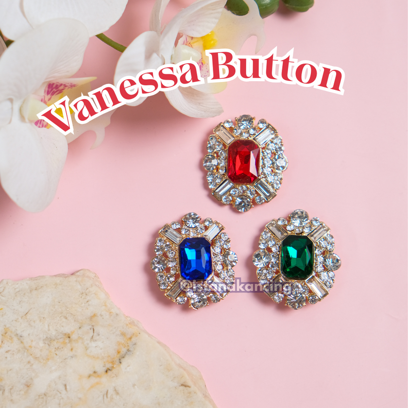 Vanessa Rhinestone 30mm