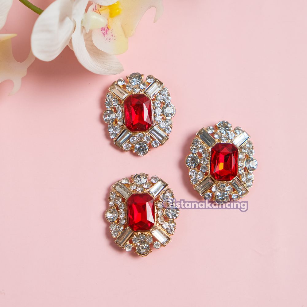 Vanessa Rhinestone 30mm