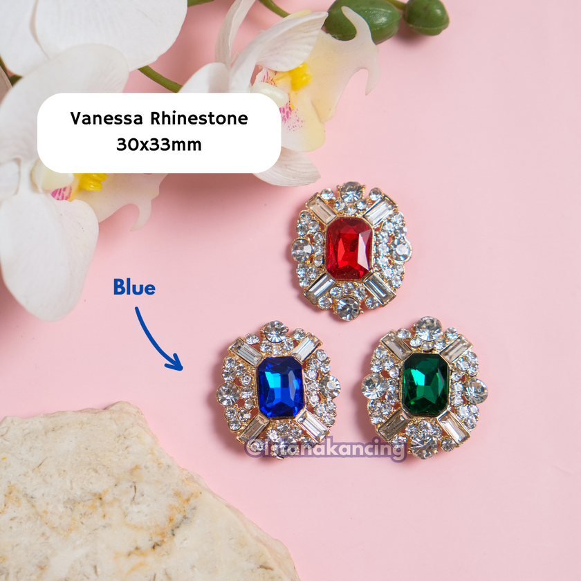 Vanessa Rhinestone 30mm