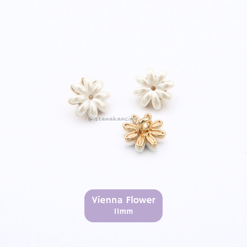 Vienna Flower Button