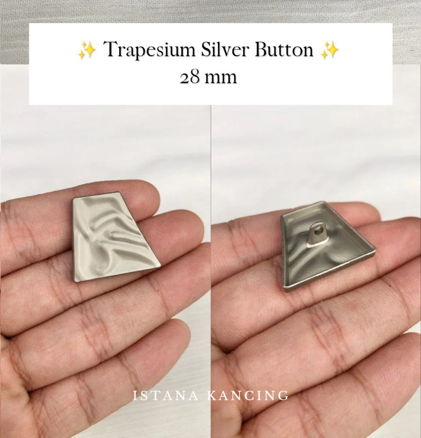 Trapesium Kancing Silver & Gold 28mm & 34mm
