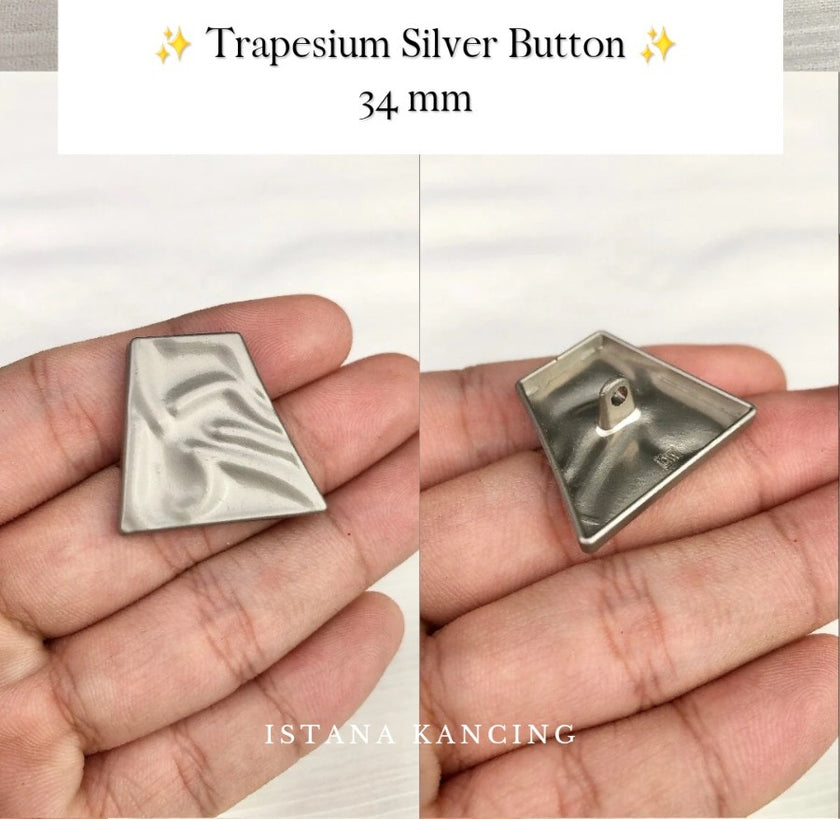 Trapesium Kancing Silver & Gold 28mm & 34mm