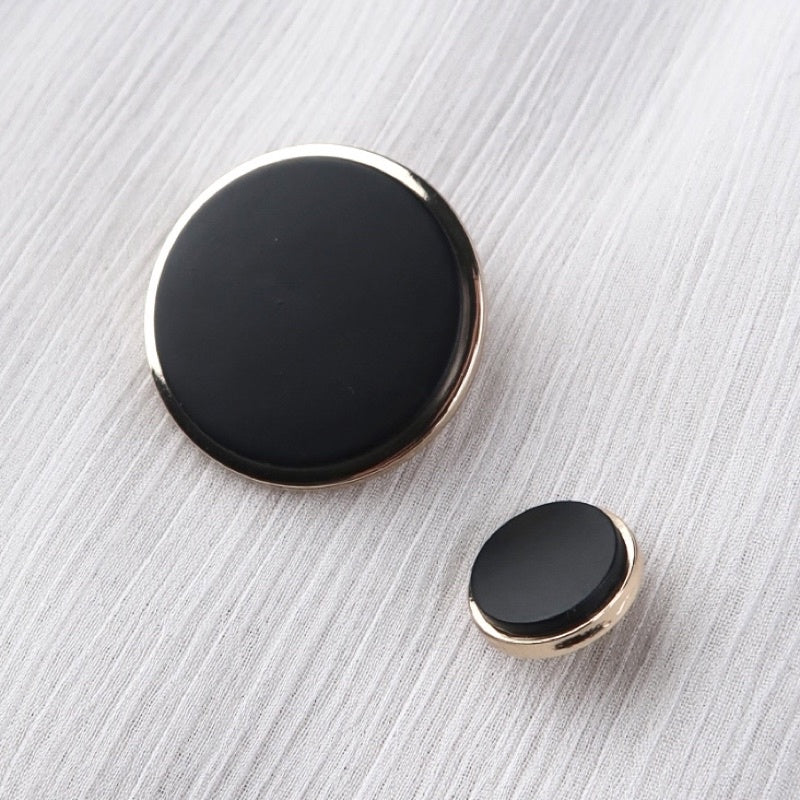 Theo Button