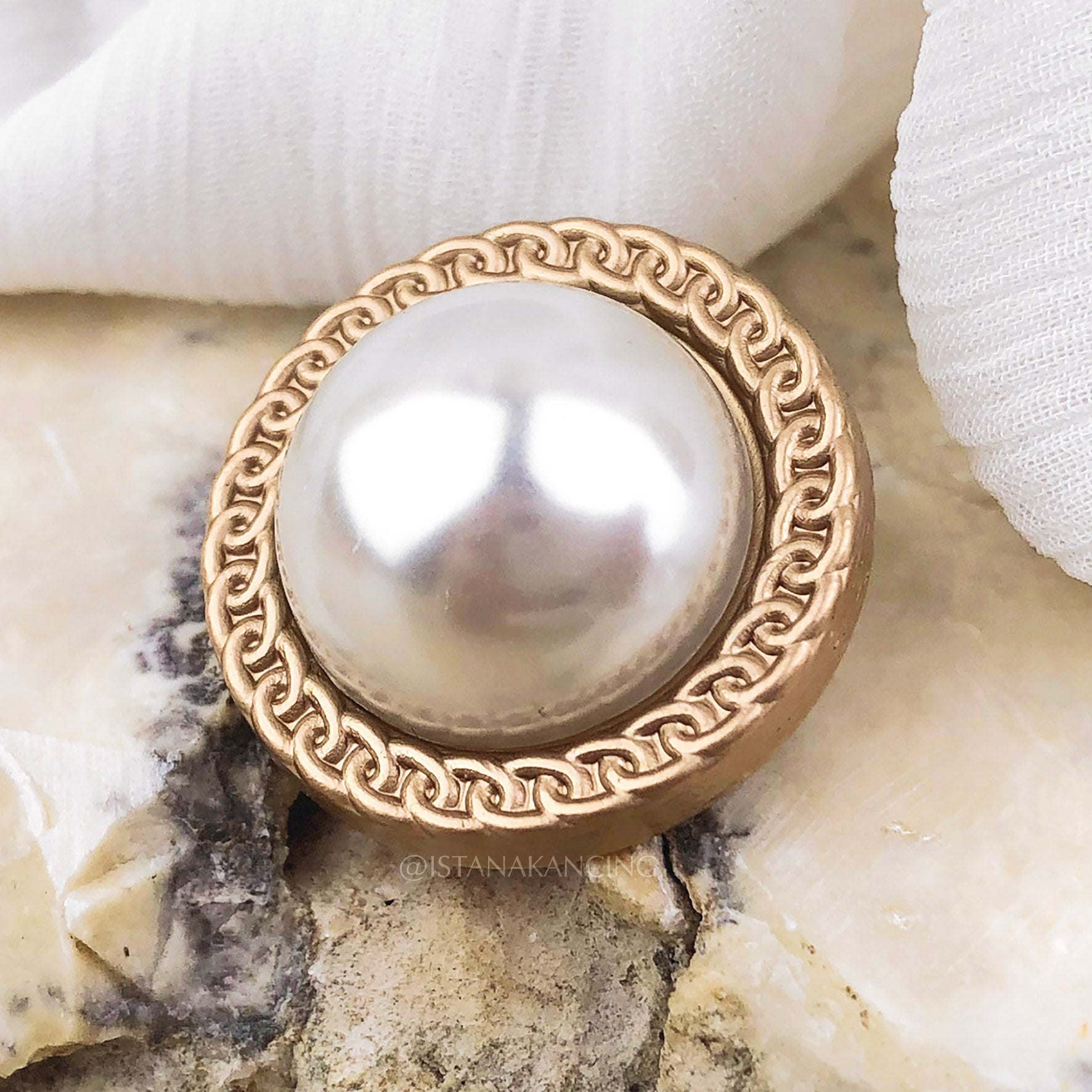Athena Pearl