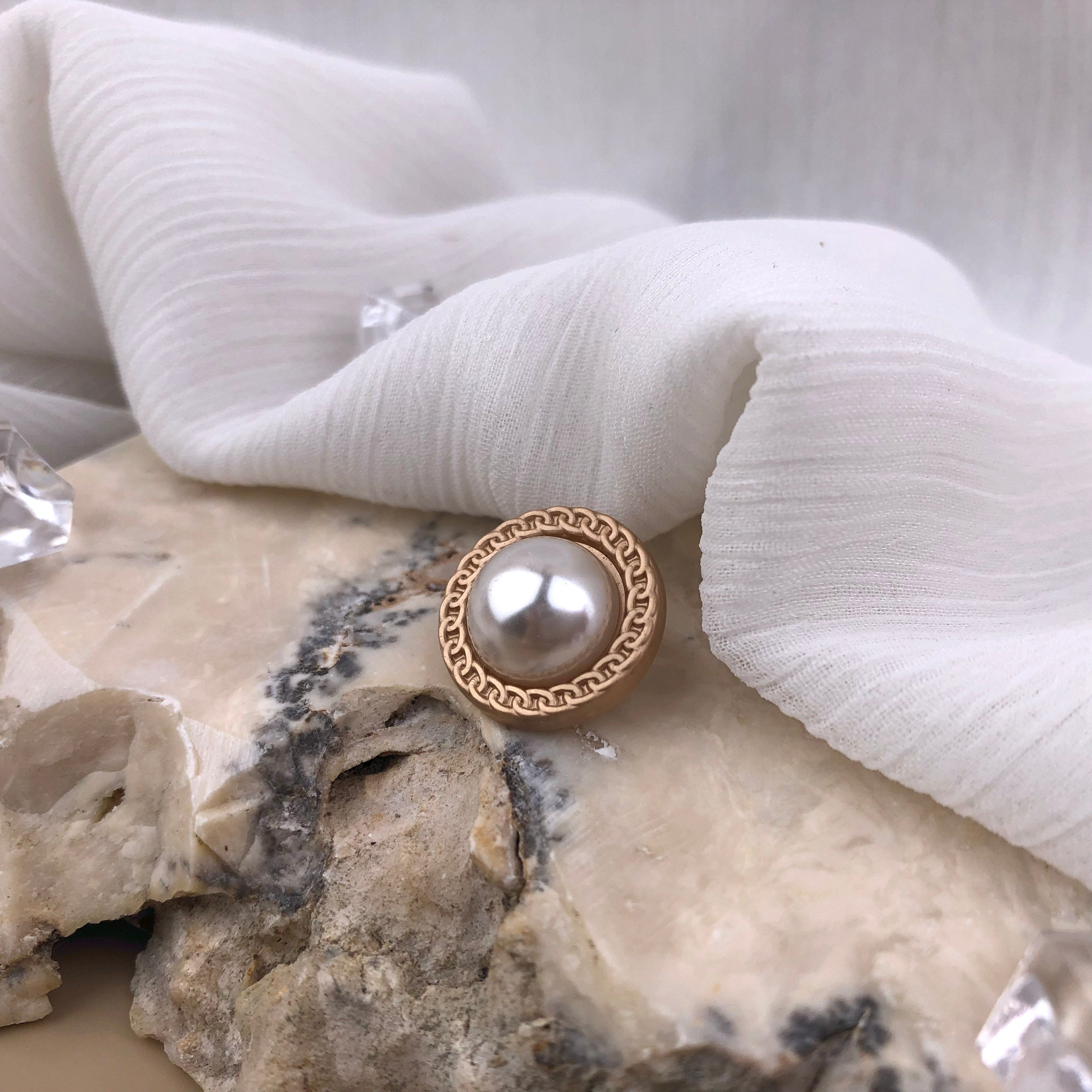 Athena Pearl