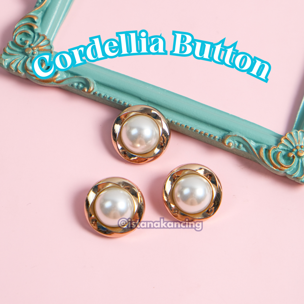 Cordellia Pearl Button 20cm