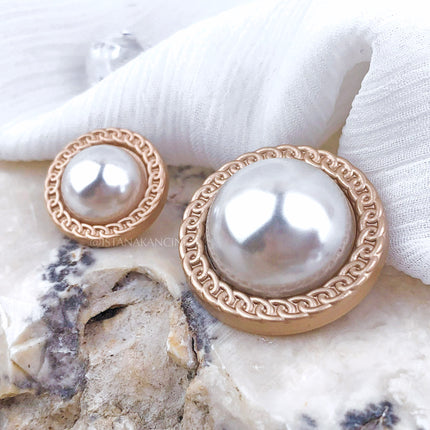 Athena Pearl