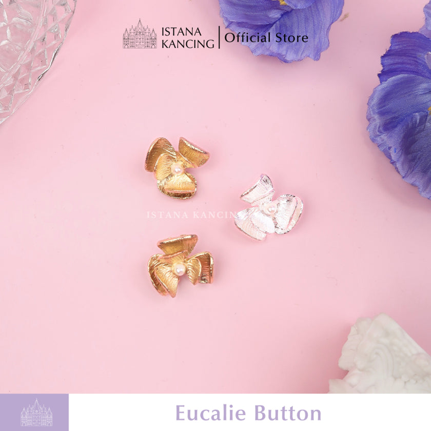 Eucalie Button