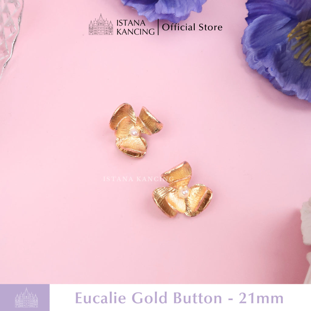 Eucalie Button