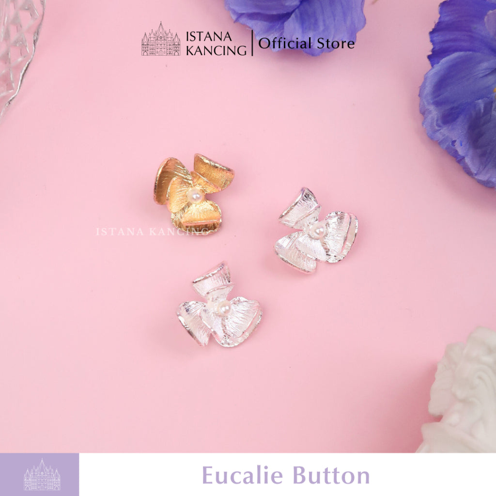 Eucalie Button