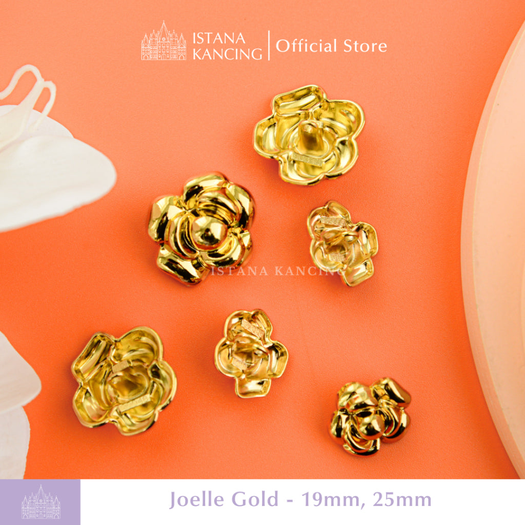 Joelle Flower Button
