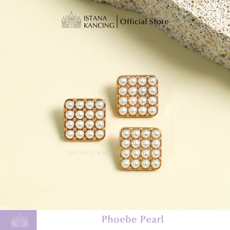 Phoebe Pearl Button