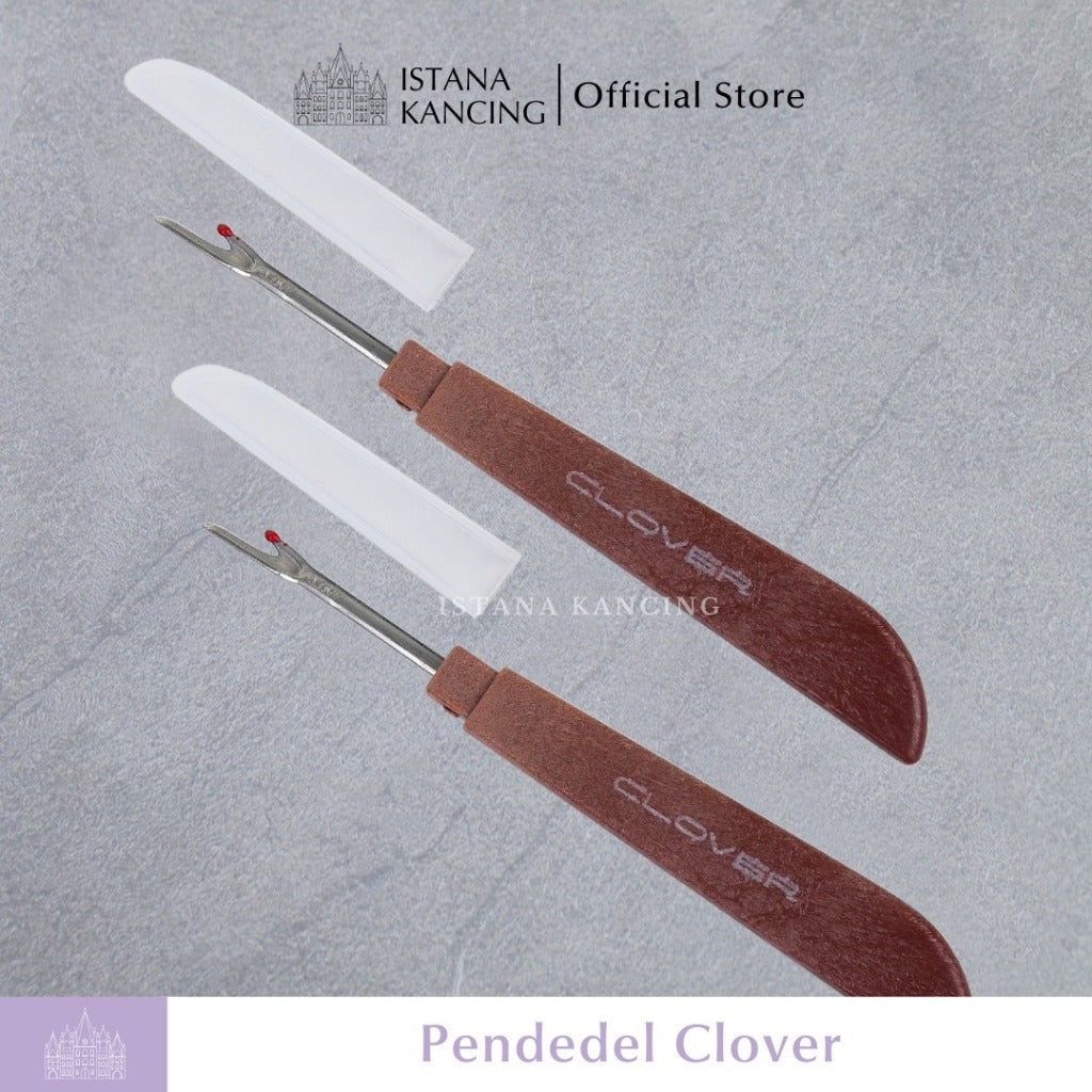Pendedel Clover Kayu