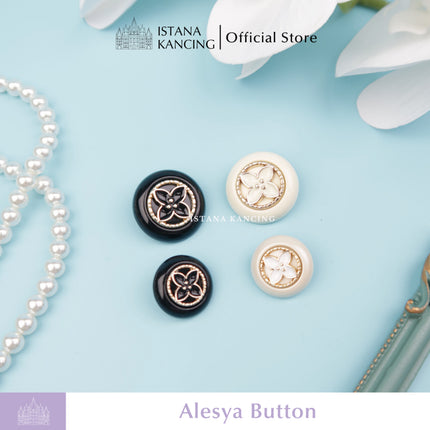 Alesya Button