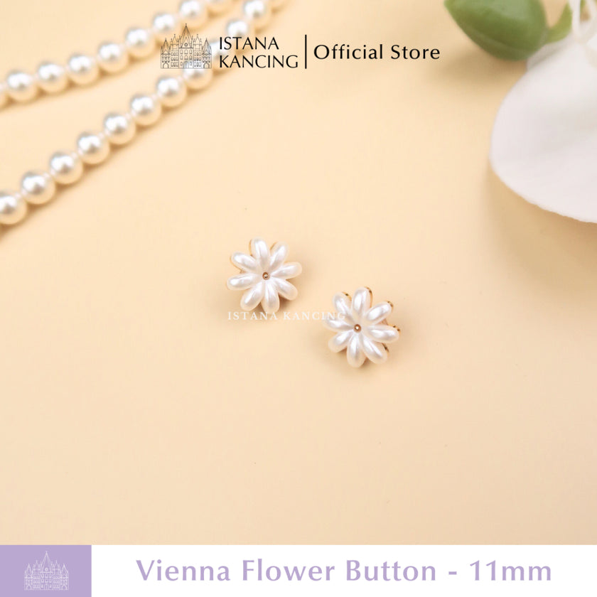Vienna Flower Button