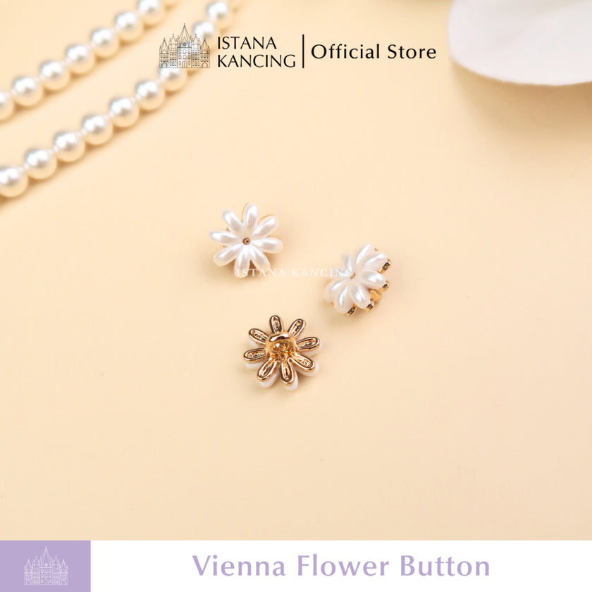 Vienna Flower Button