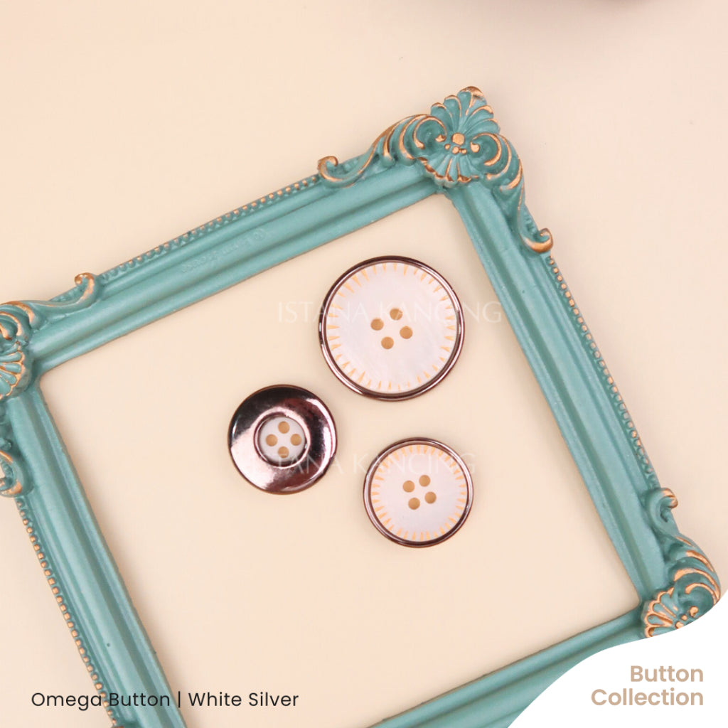 Omega Button 4 Holes